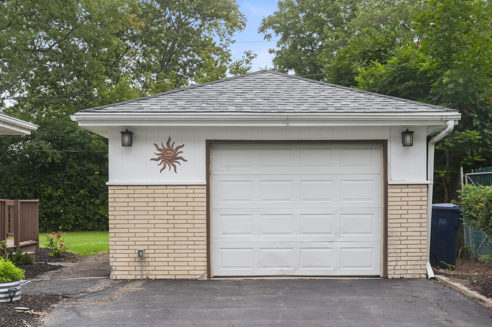 1801 Joppa Avenue Property Photo 2