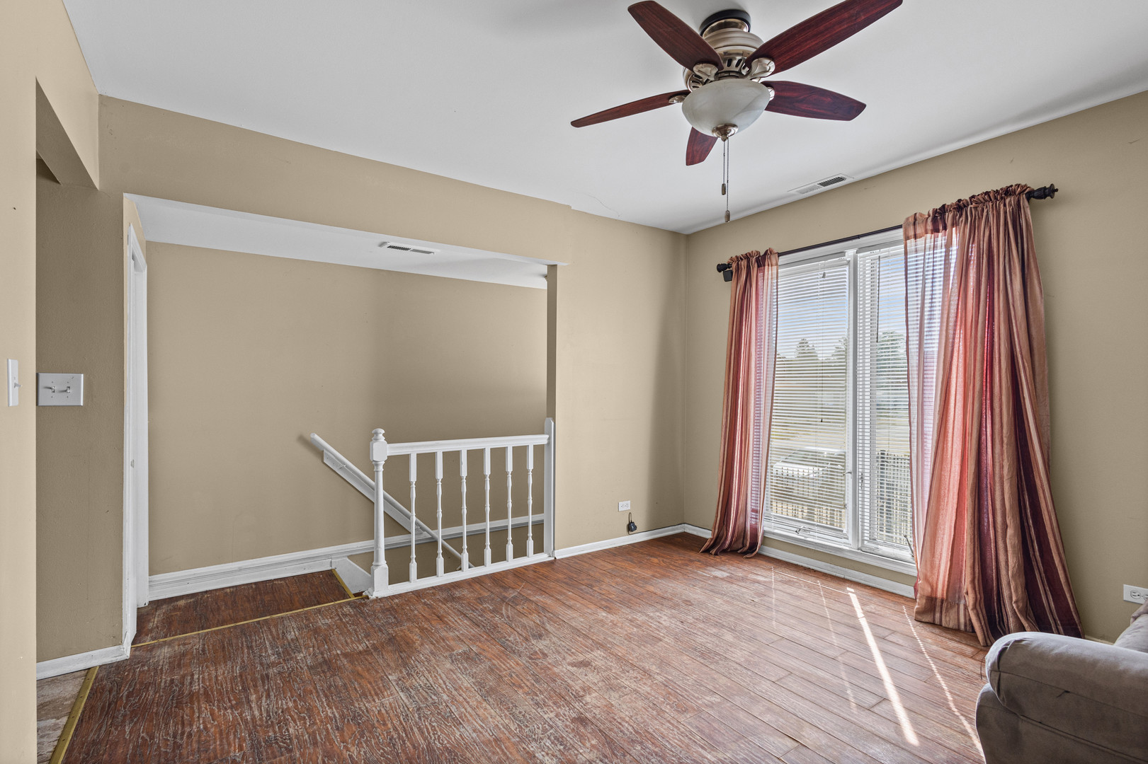 9505 S Racine Avenue Property Photo 6