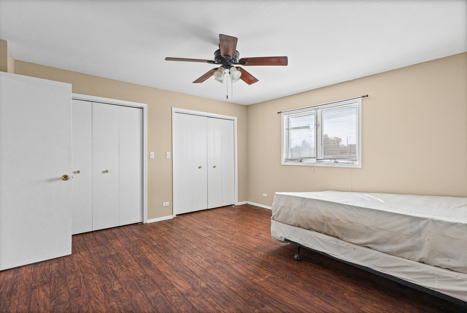 9505 S Racine Avenue Property Photo 12