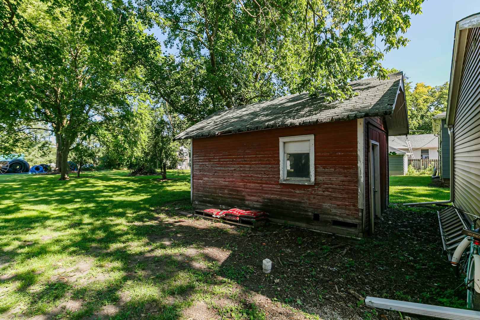 1009 Main Street Property Photo 7