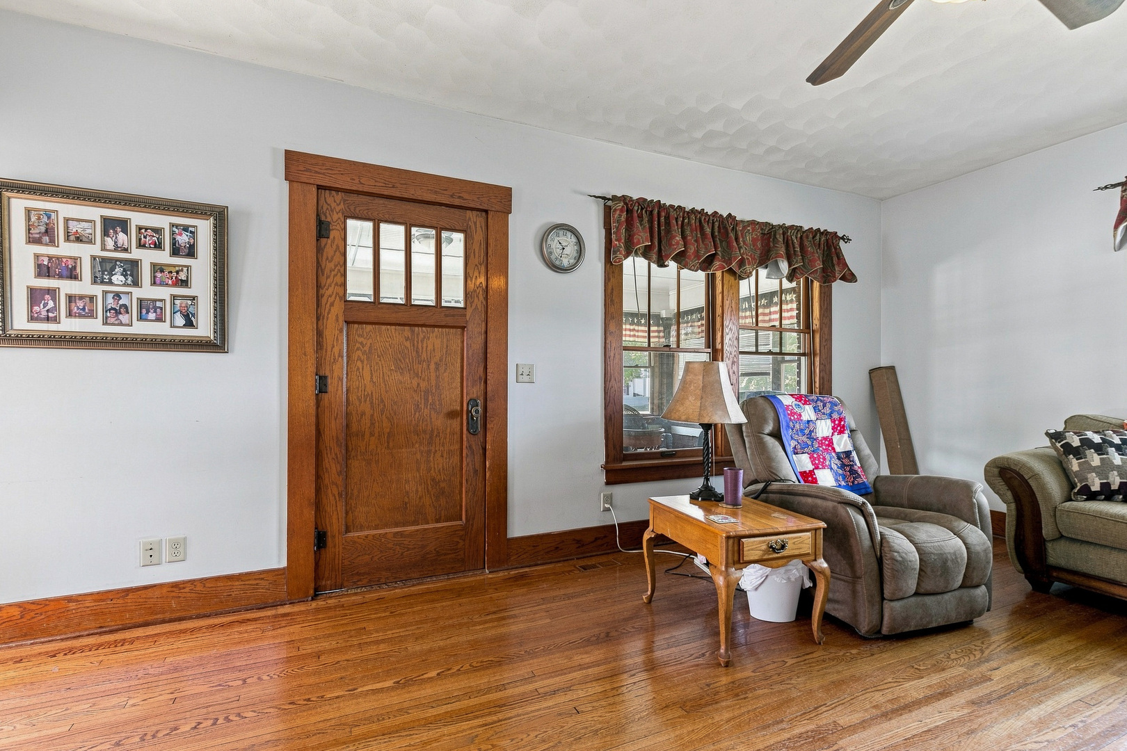 1009 Main Street Property Photo 14