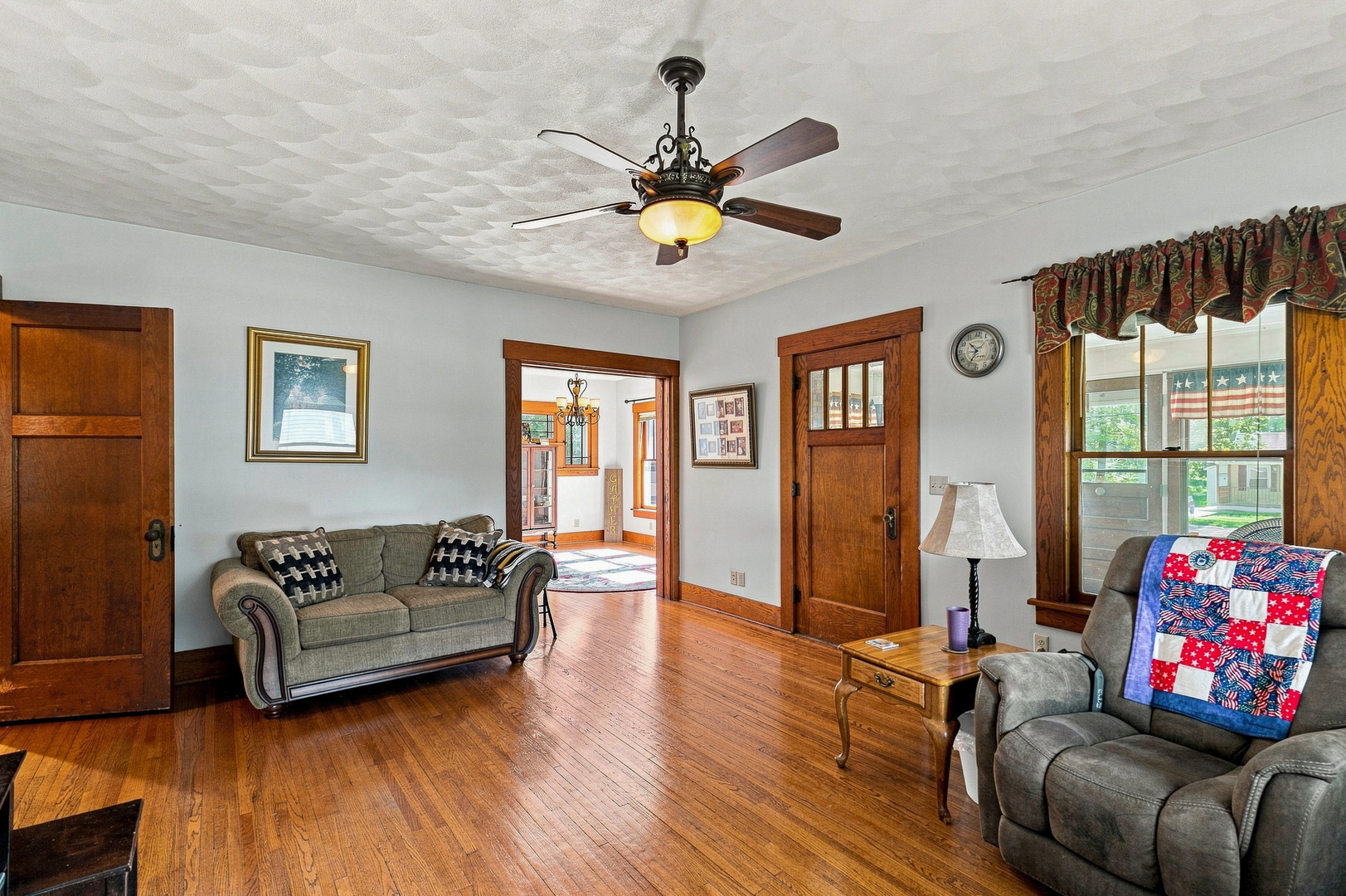 1009 Main Street Property Photo 16