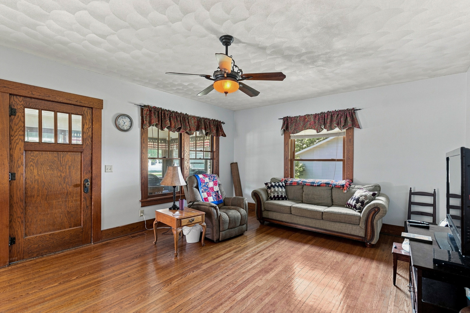 1009 Main Street Property Photo 17