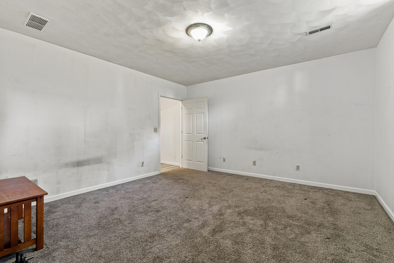 1009 Main Street Property Photo 38