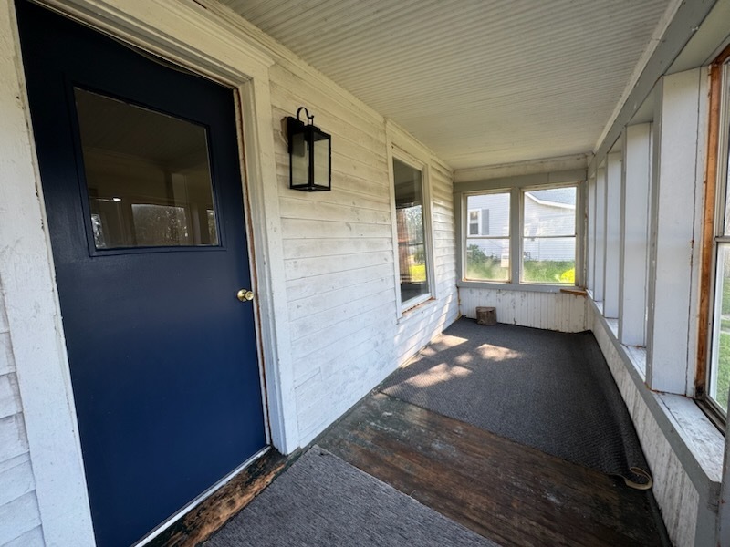 511 E 5th Street Property Photo 4