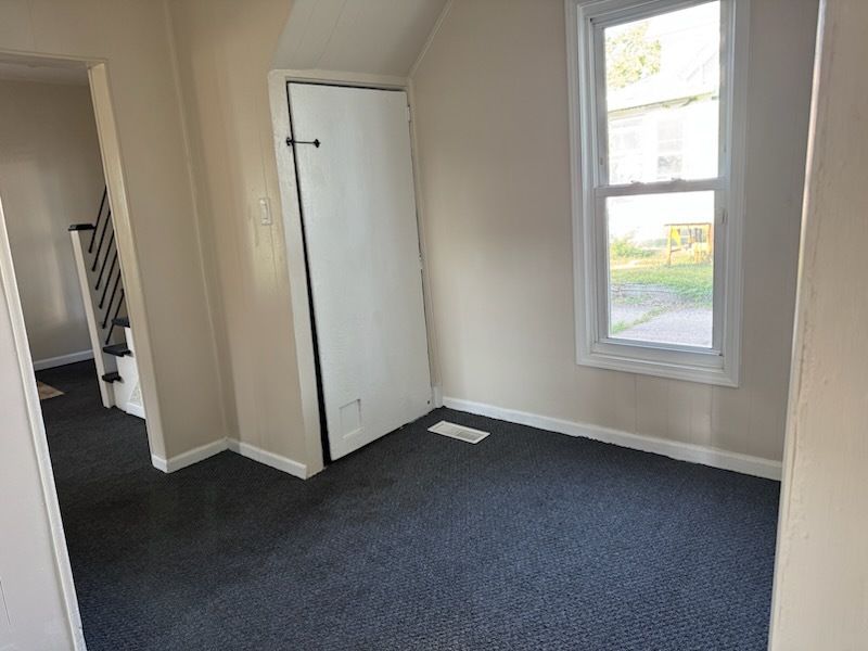 511 E 5th Street Property Photo 7