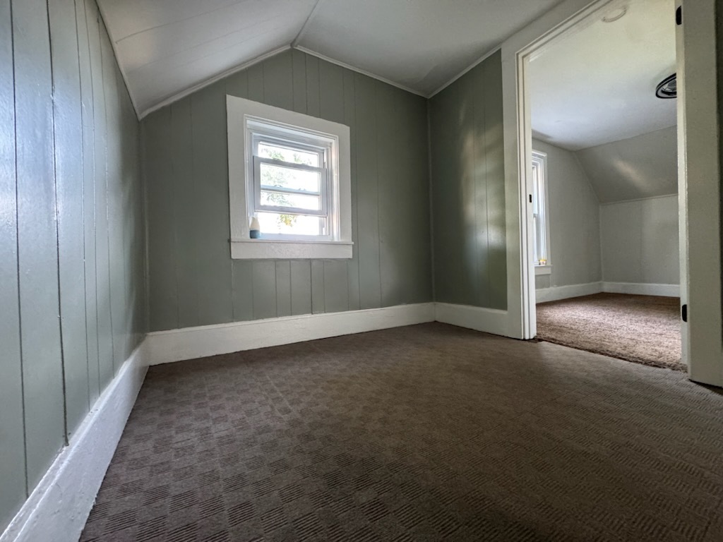 511 E 5th Street Property Photo 10