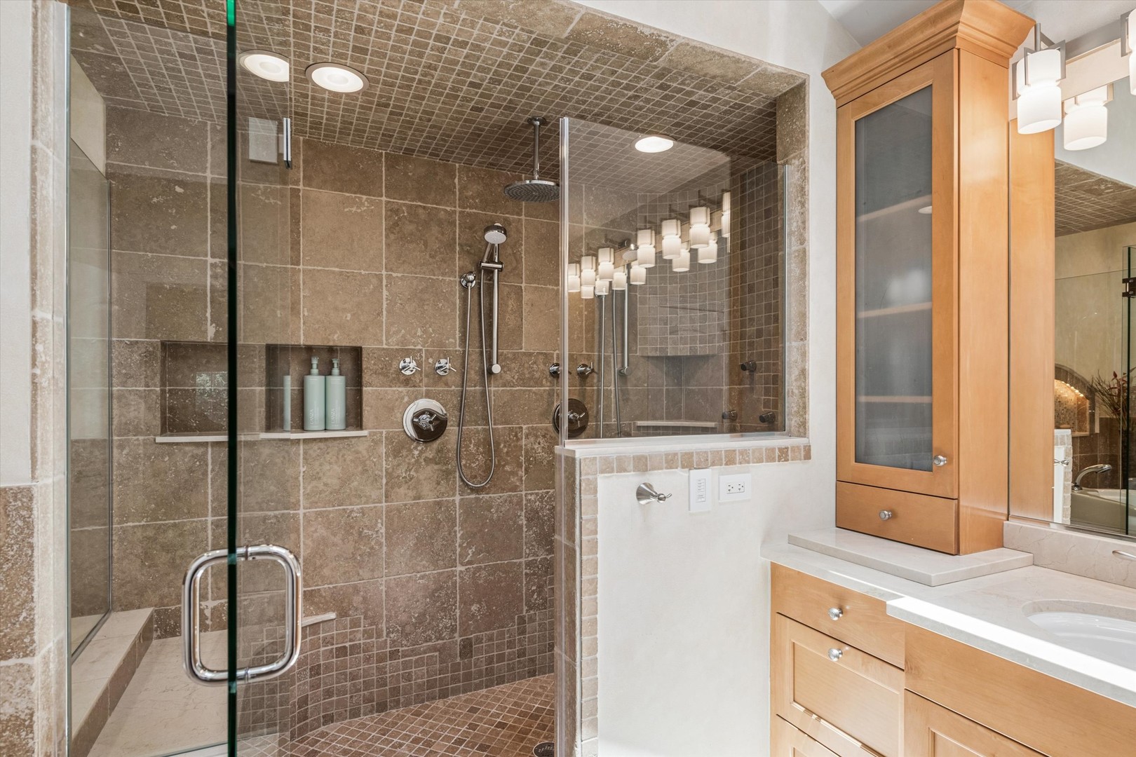 515 S Sunnyside Avenue Property Photo 37