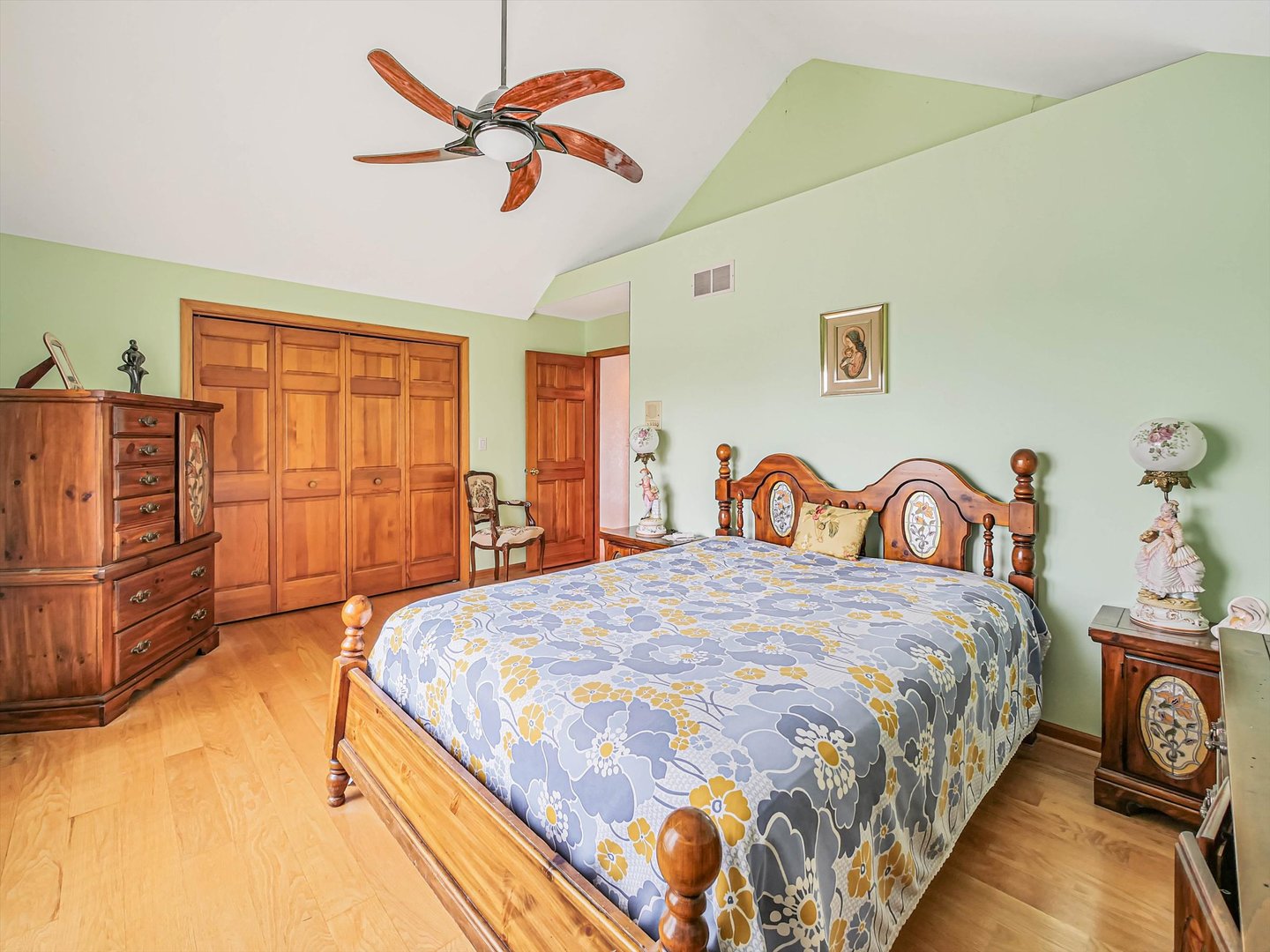 1212 Grove Avenue Property Photo 25