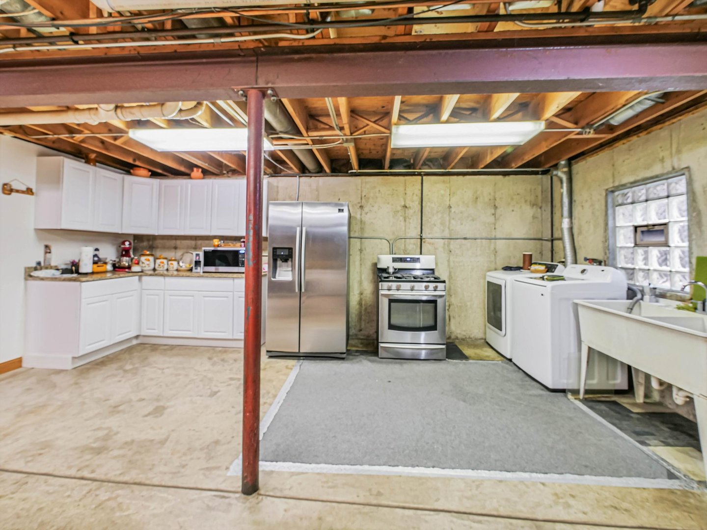 1212 Grove Avenue Property Photo 34