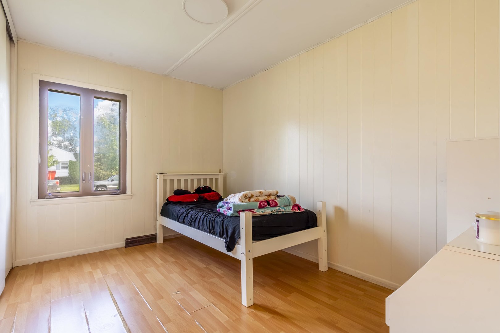 1895 Welwyn Avenue Property Photo 8