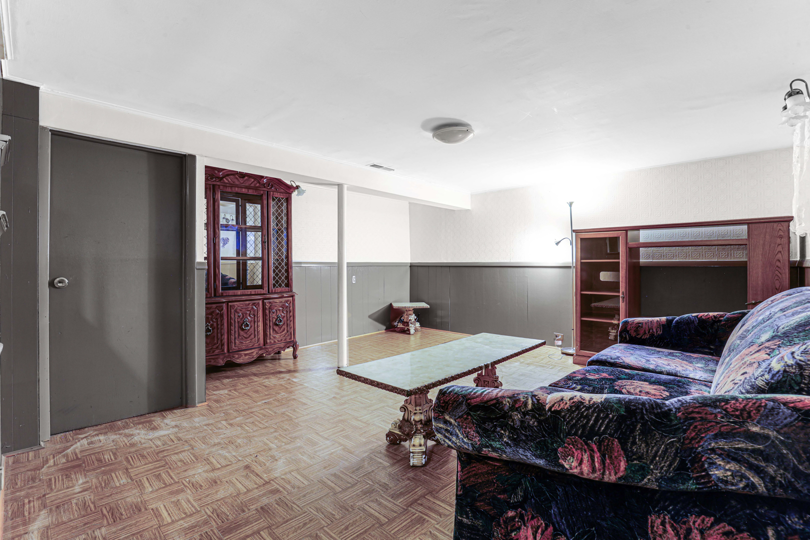 9123 Lamon Avenue D Property Photo 13