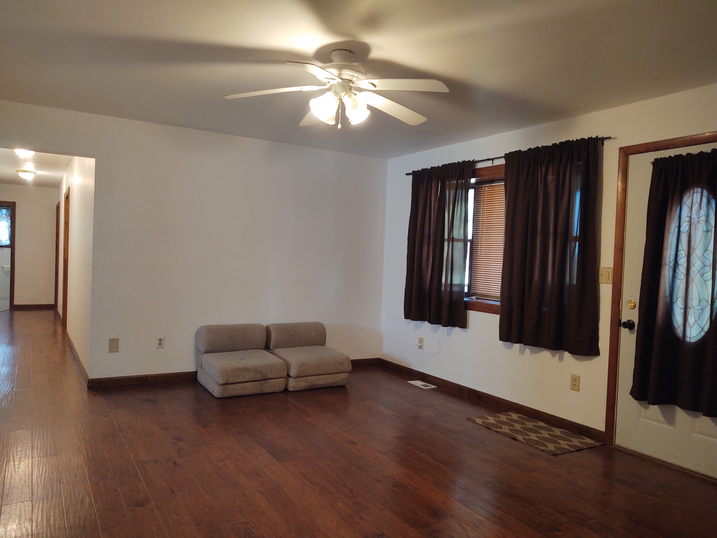 7020 Buncombe Road Property Photo 17