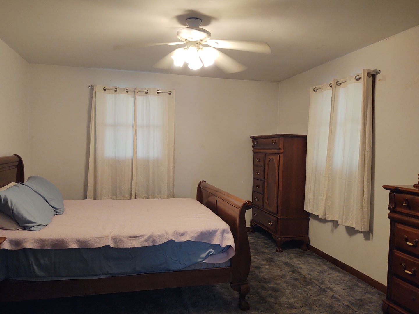 7020 Buncombe Road Property Photo 18