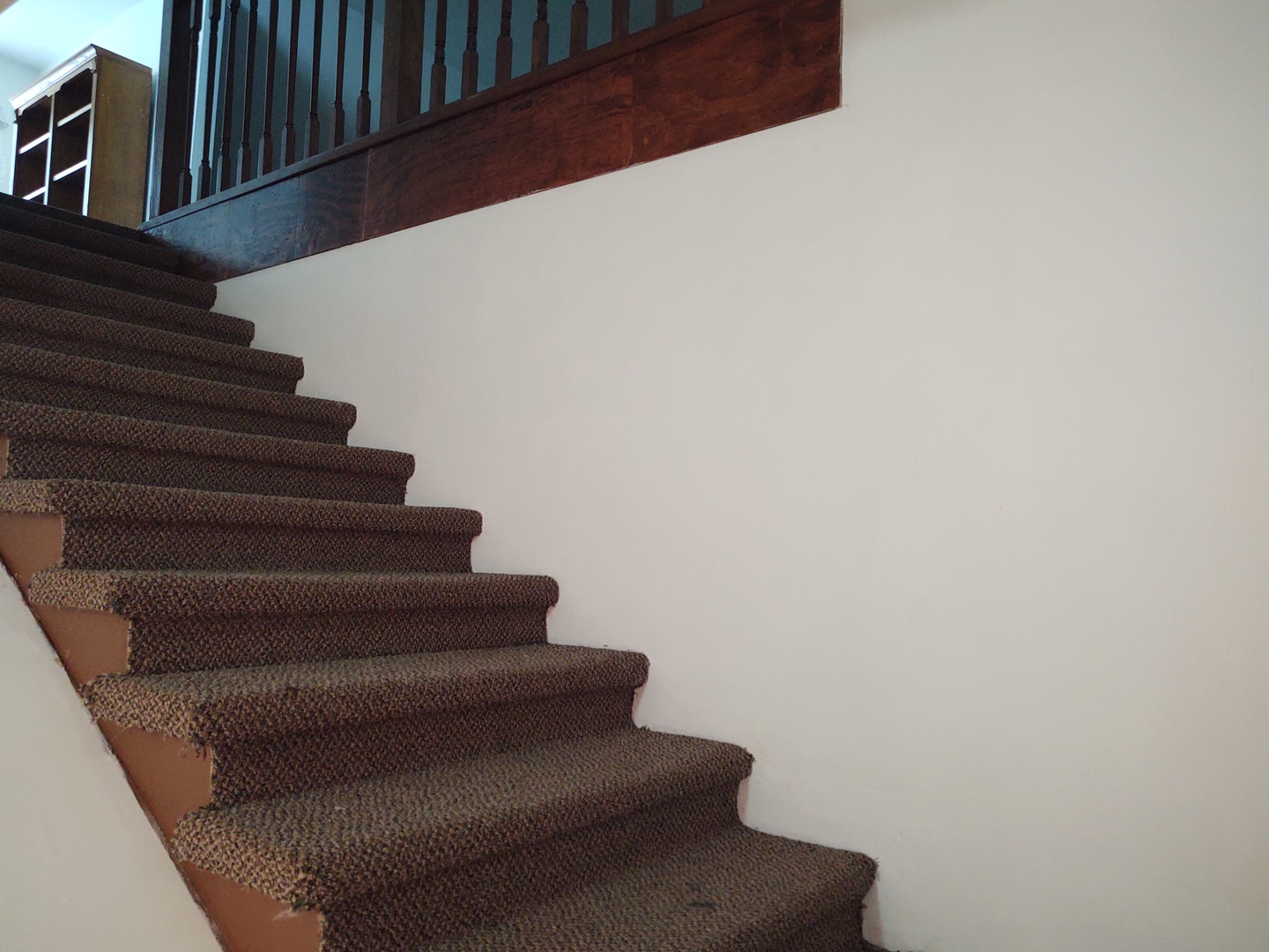 7020 Buncombe Road Property Photo 28