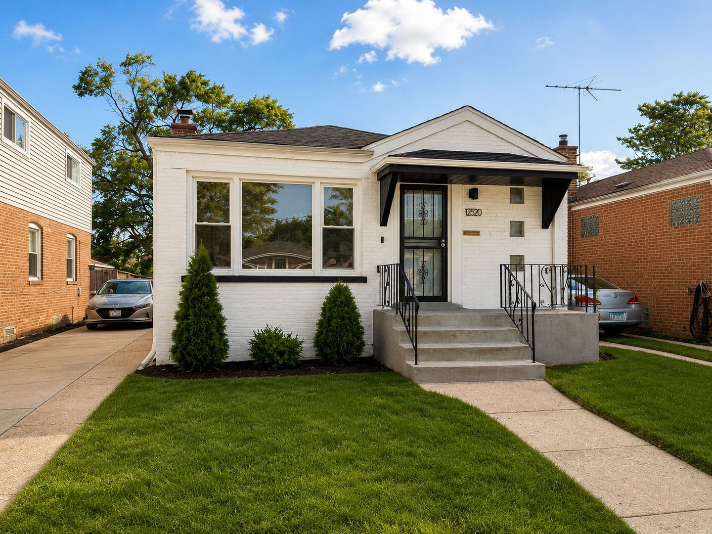 12520 S Yale Avenue Property Photo