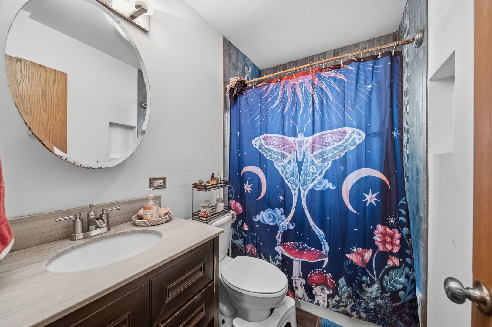 11831 S Artesian Avenue Property Photo 10