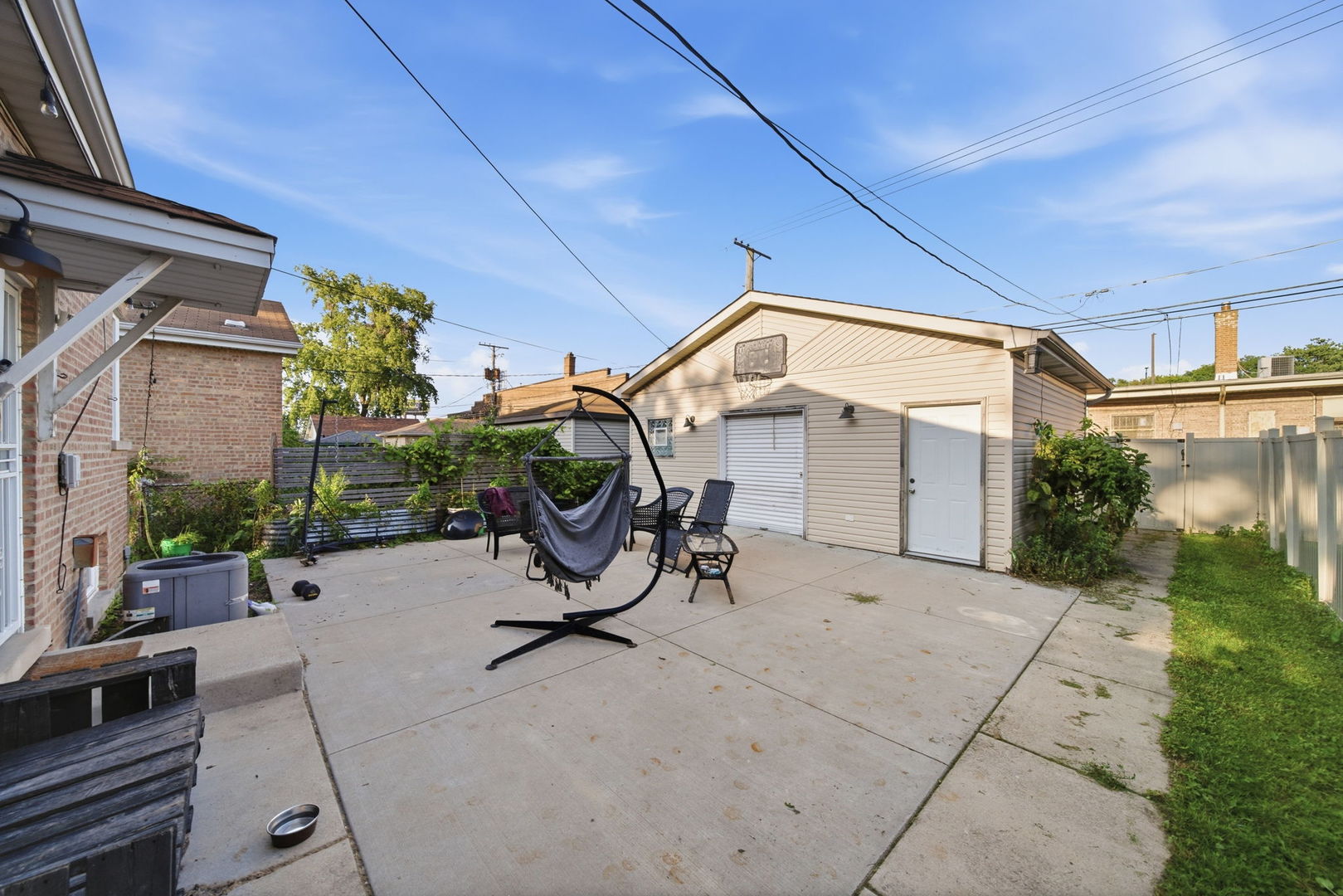 11831 S Artesian Avenue Property Photo 20