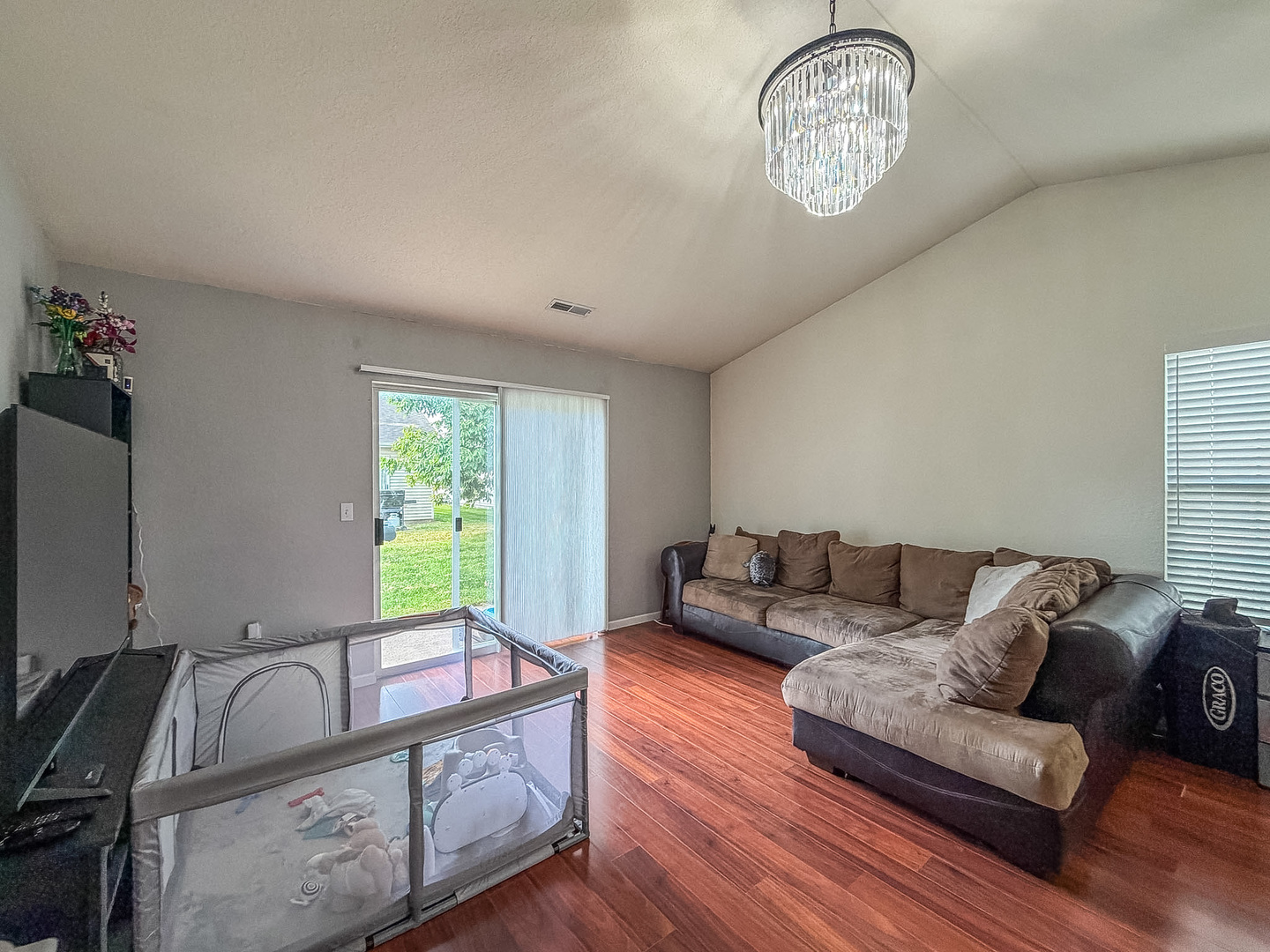711 Newton Drive Property Photo 6