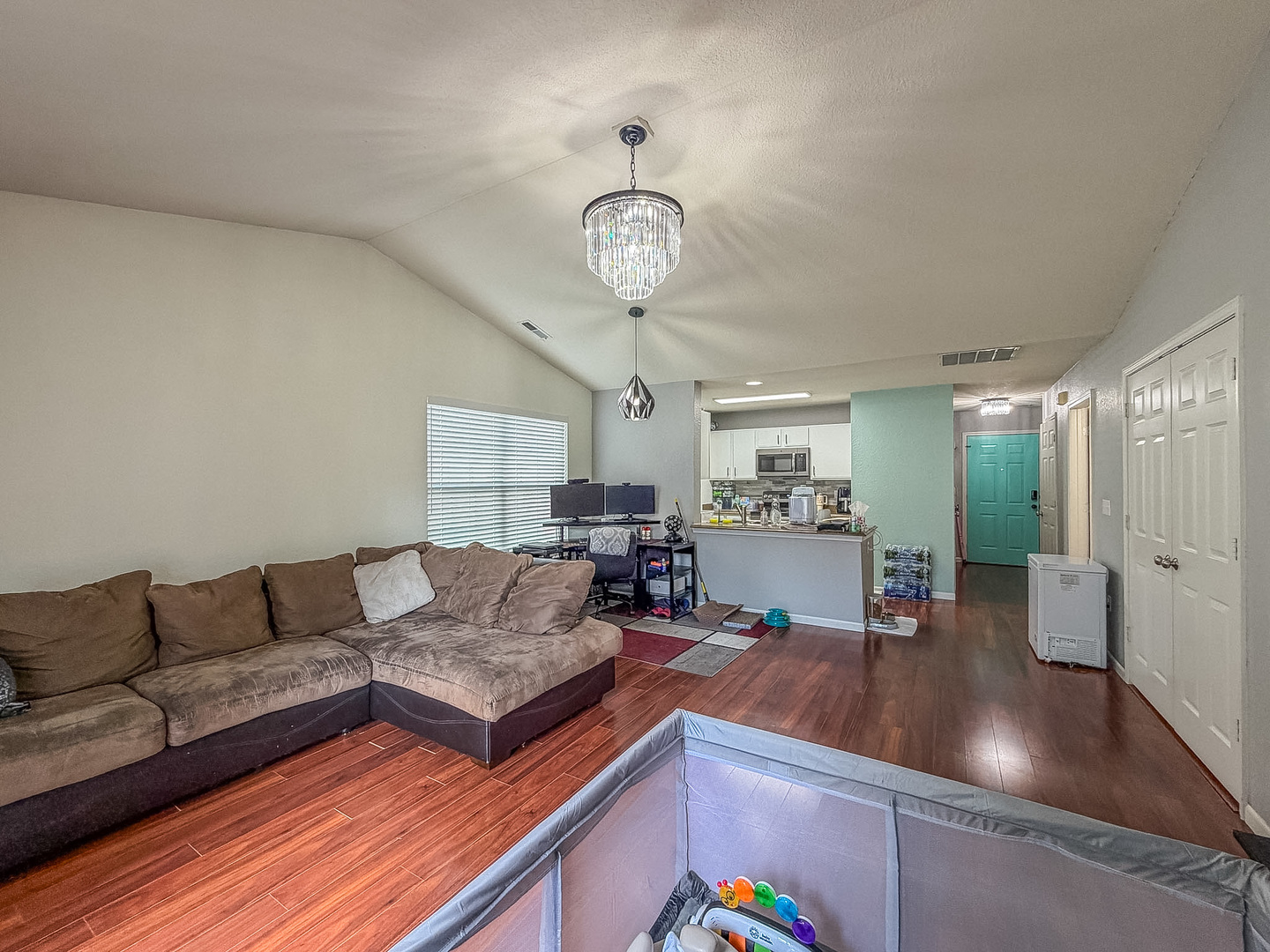 711 Newton Drive Property Photo 12