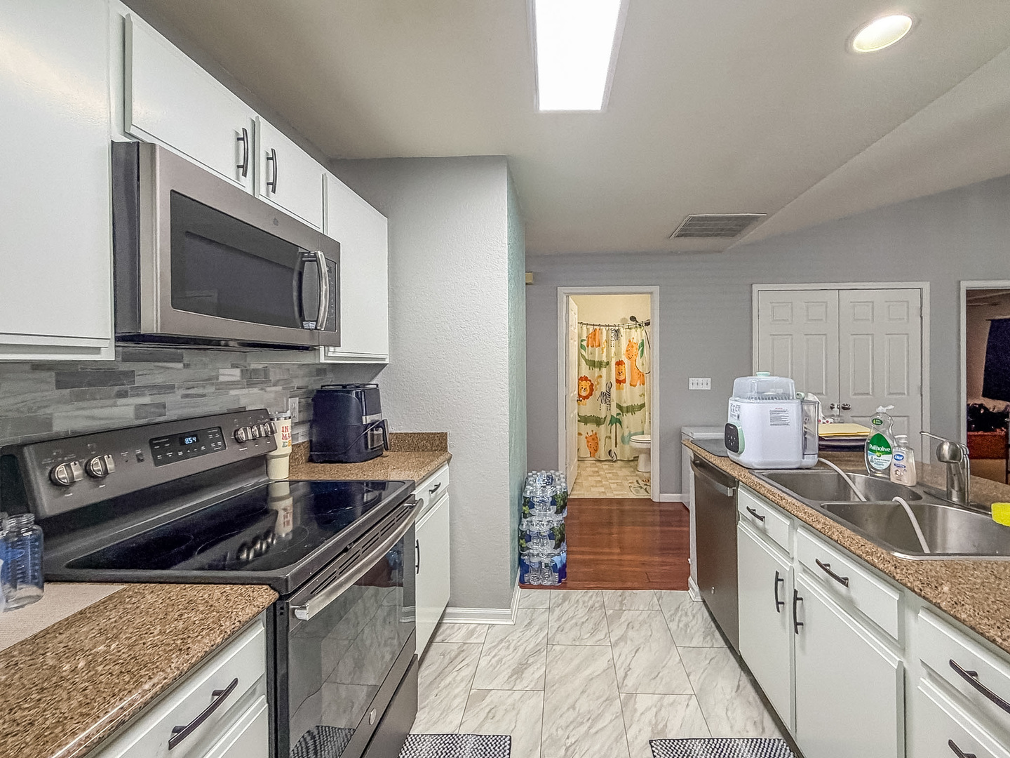 711 Newton Drive Property Photo 17