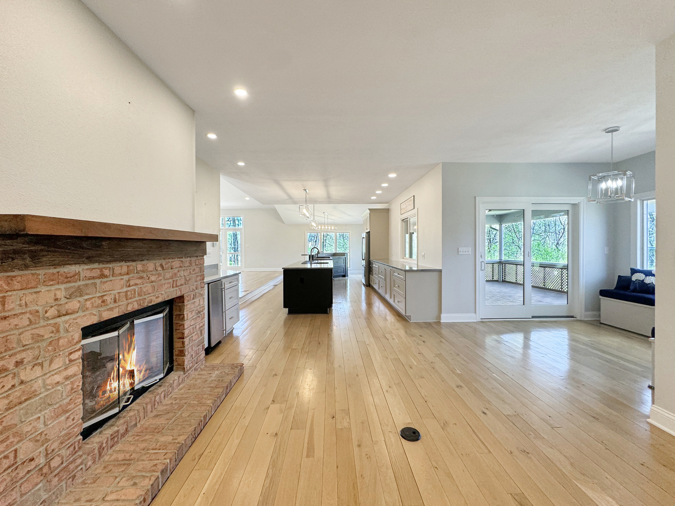 1669 Barberry Circle Property Photo 19