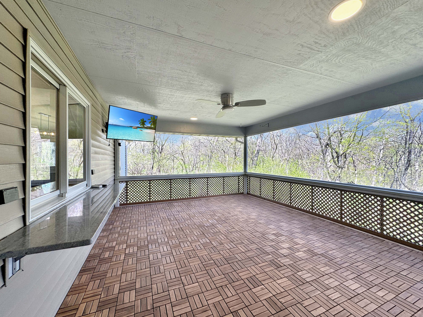 1669 Barberry Circle Property Photo 24