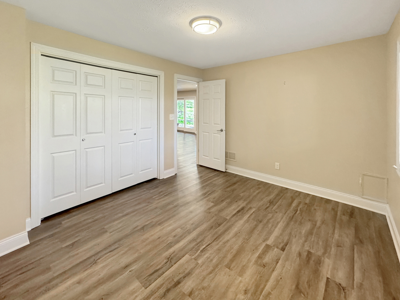 1669 Barberry Circle Property Photo 39