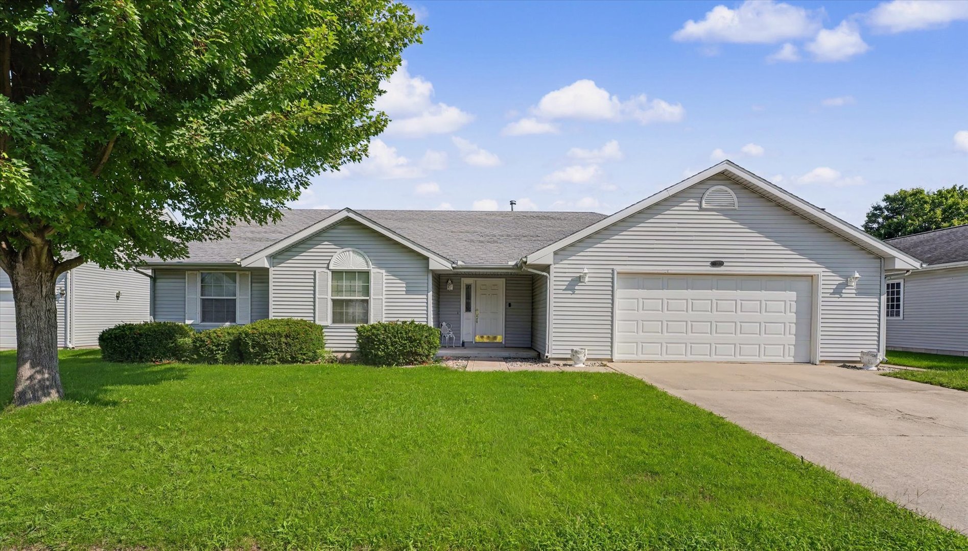 1117 Ascot Drive Property Photo 1