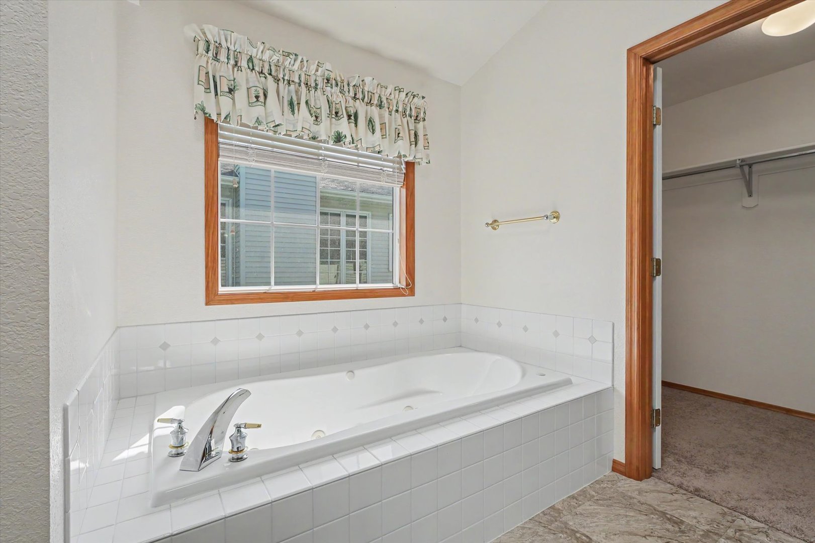 1117 Ascot Drive Property Photo 29