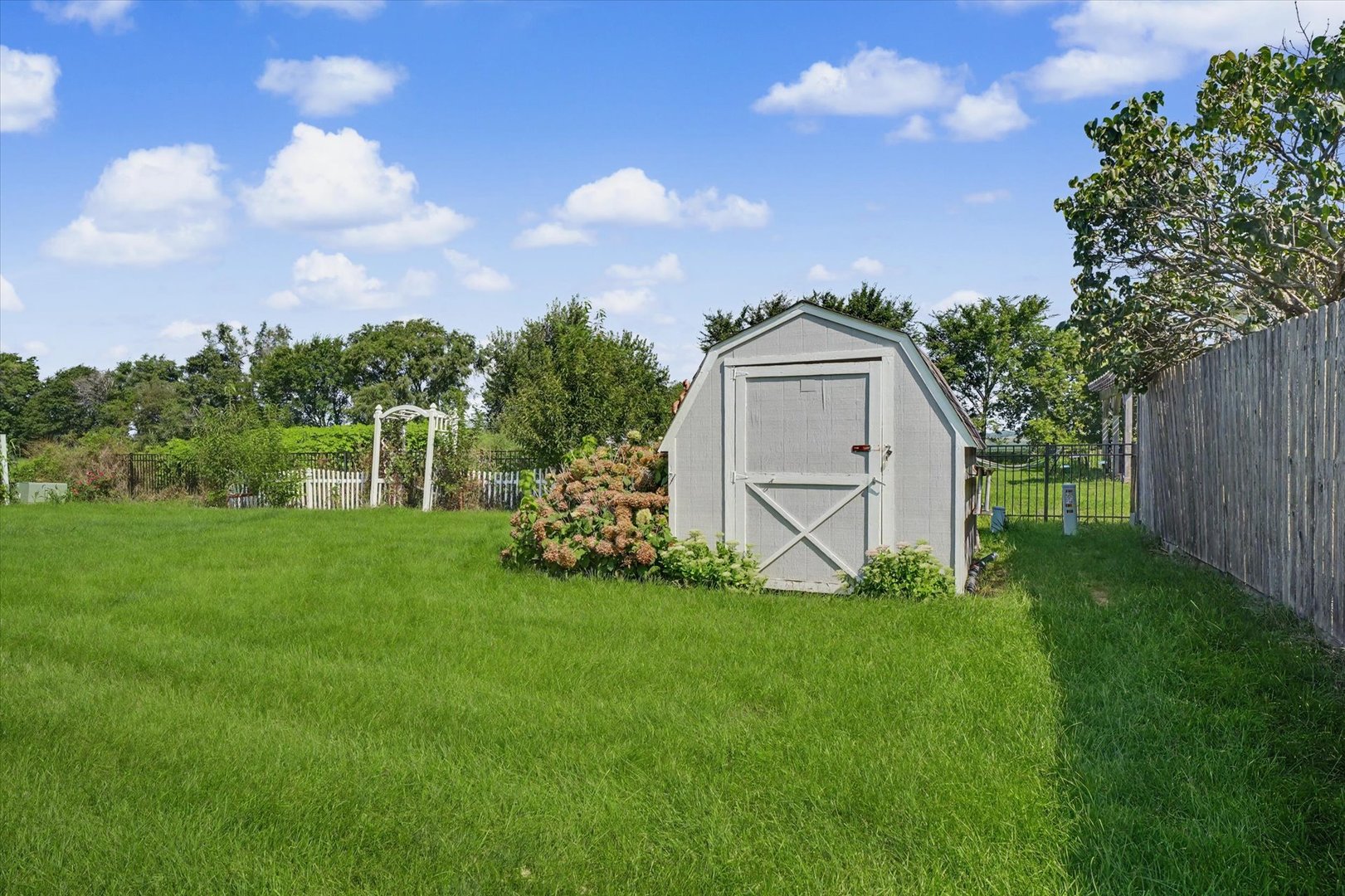 1117 Ascot Drive Property Photo 37