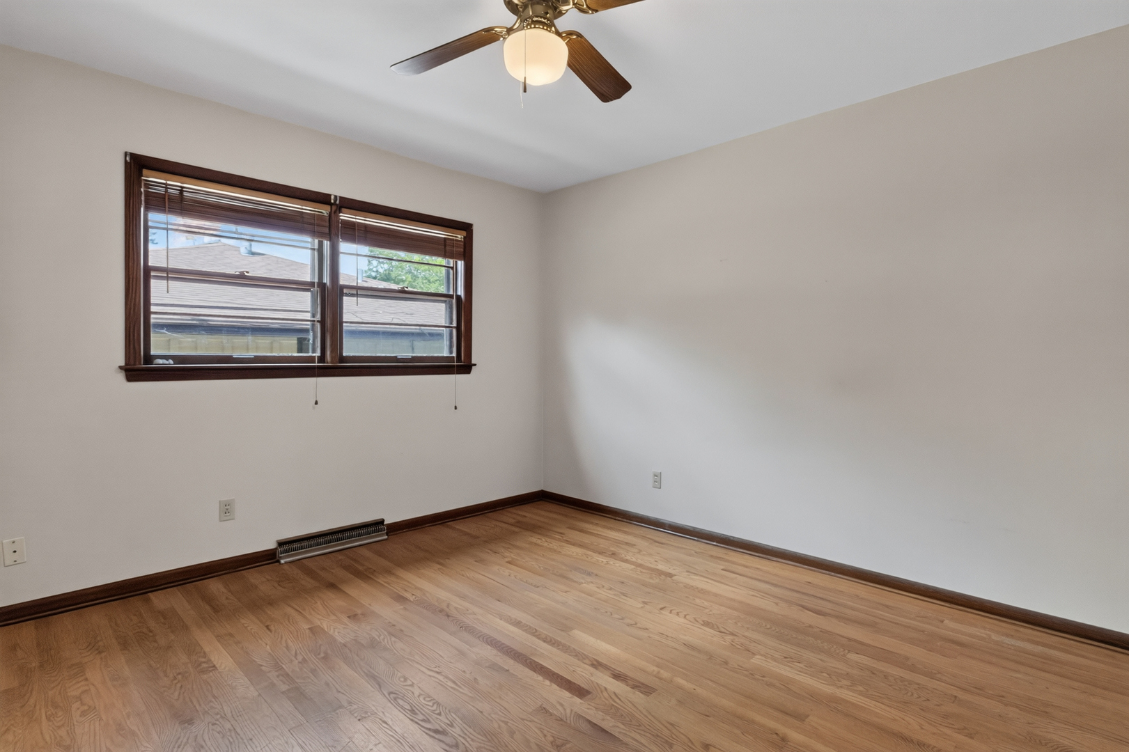 1112 Prestwick Parkway Property Photo 13