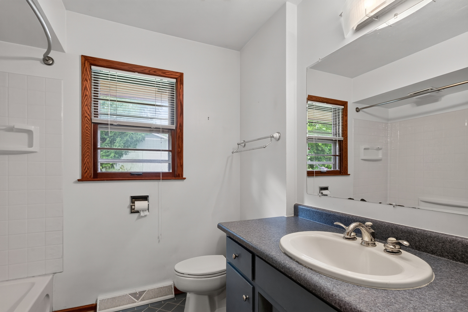 1112 Prestwick Parkway Property Photo 15