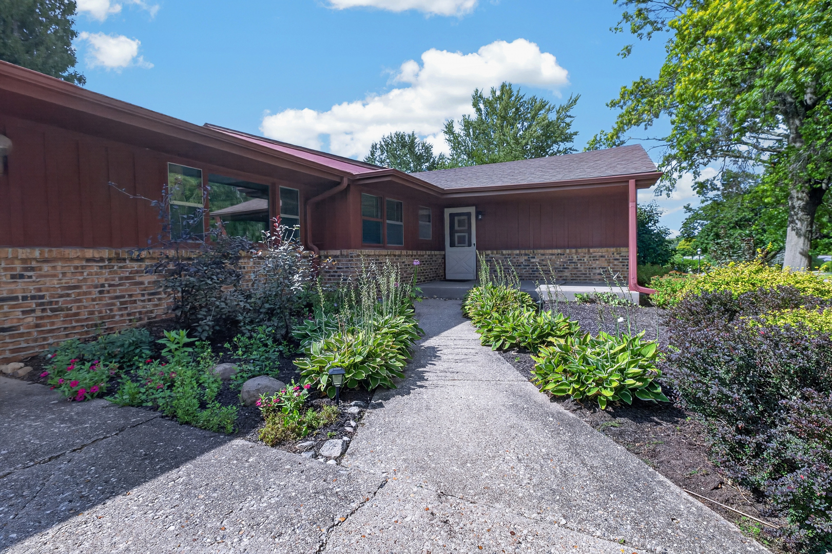 1112 Prestwick Parkway Property Photo 30