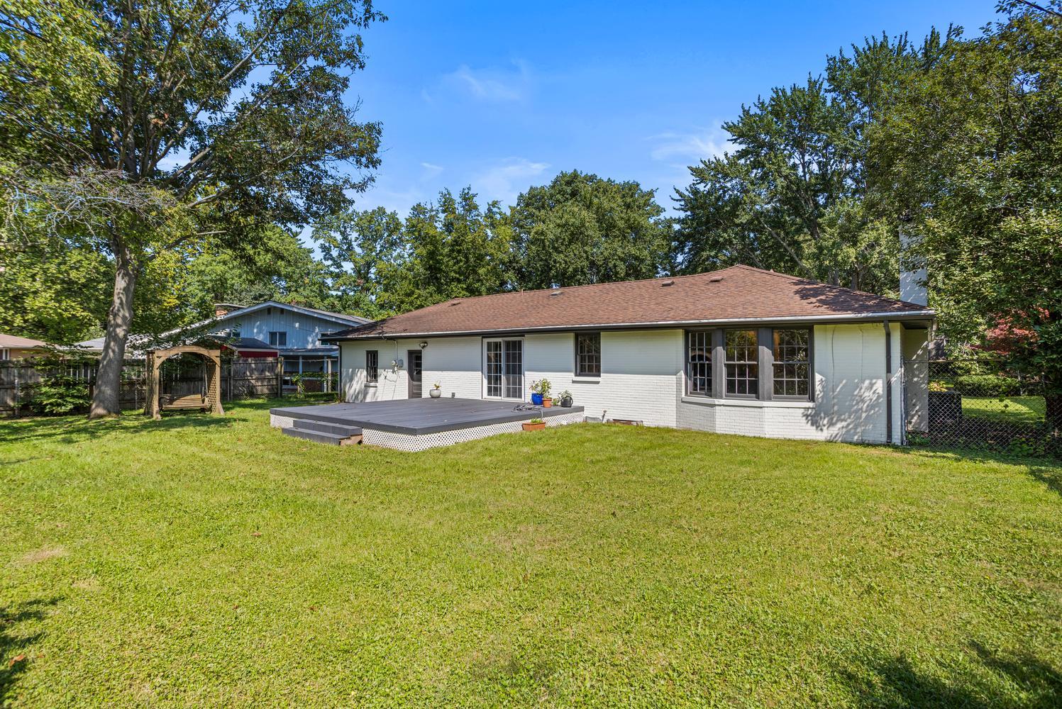1107 Foothill Drive Property Photo 5