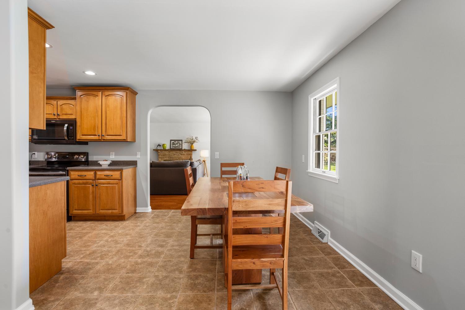 1107 Foothill Drive Property Photo 15