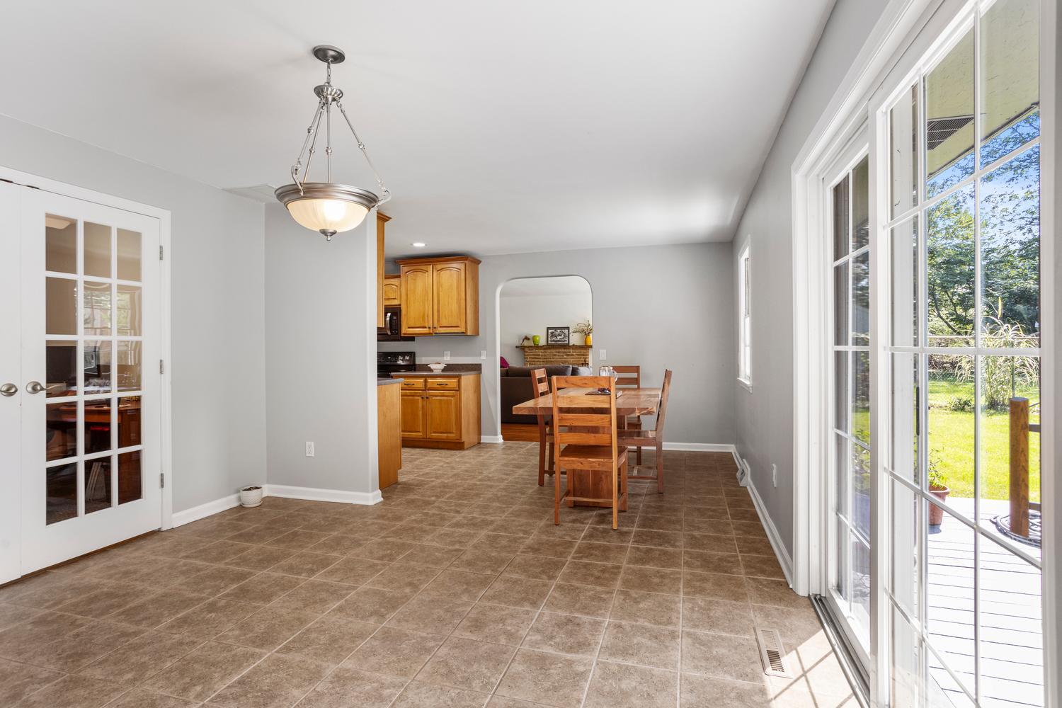 1107 Foothill Drive Property Photo 17