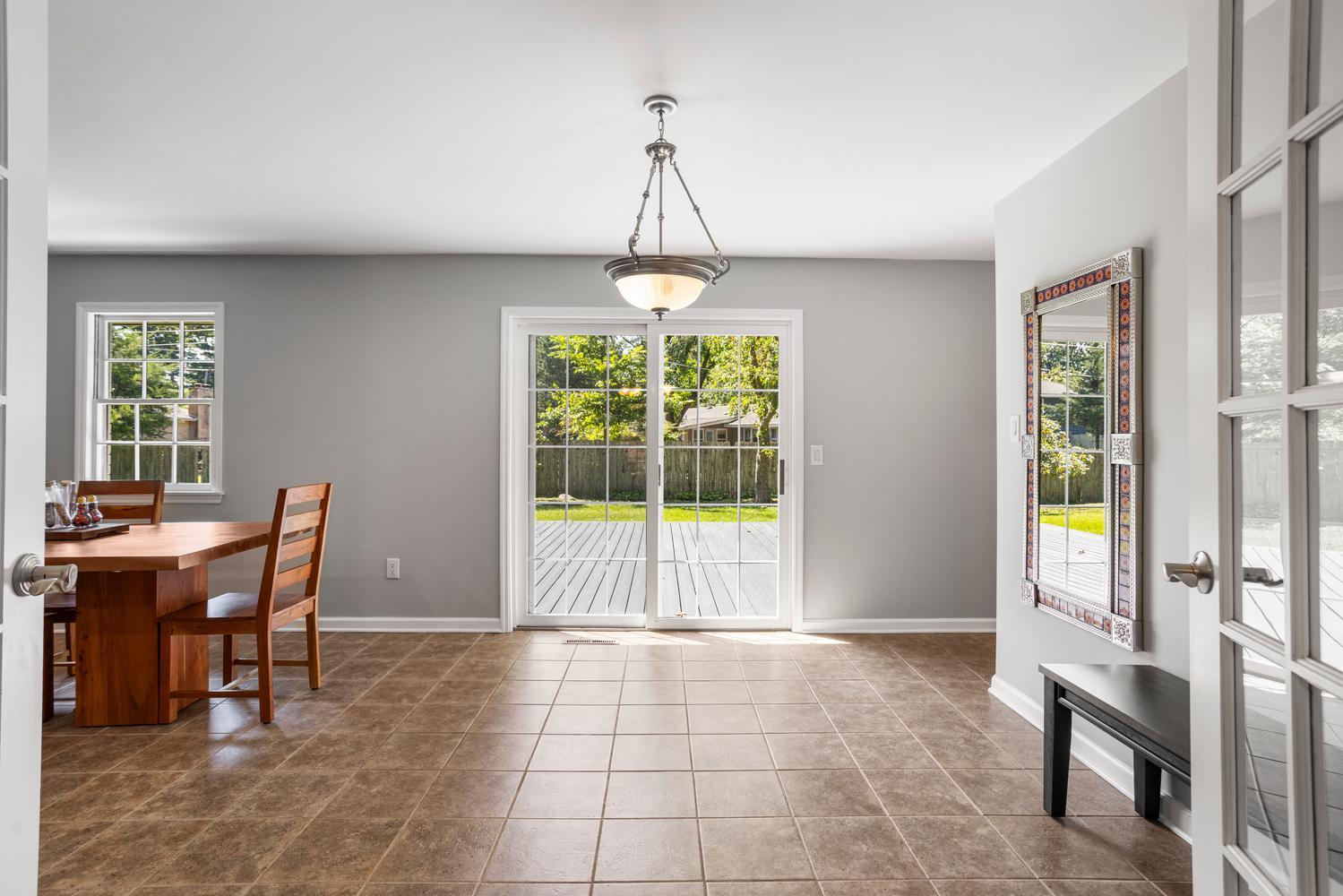 1107 Foothill Drive Property Photo 18