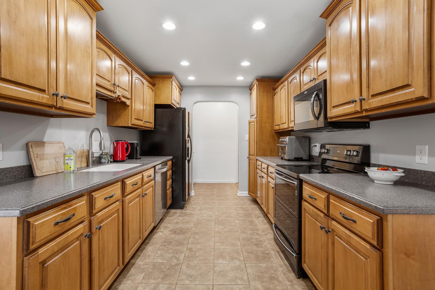 1107 Foothill Drive Property Photo 19