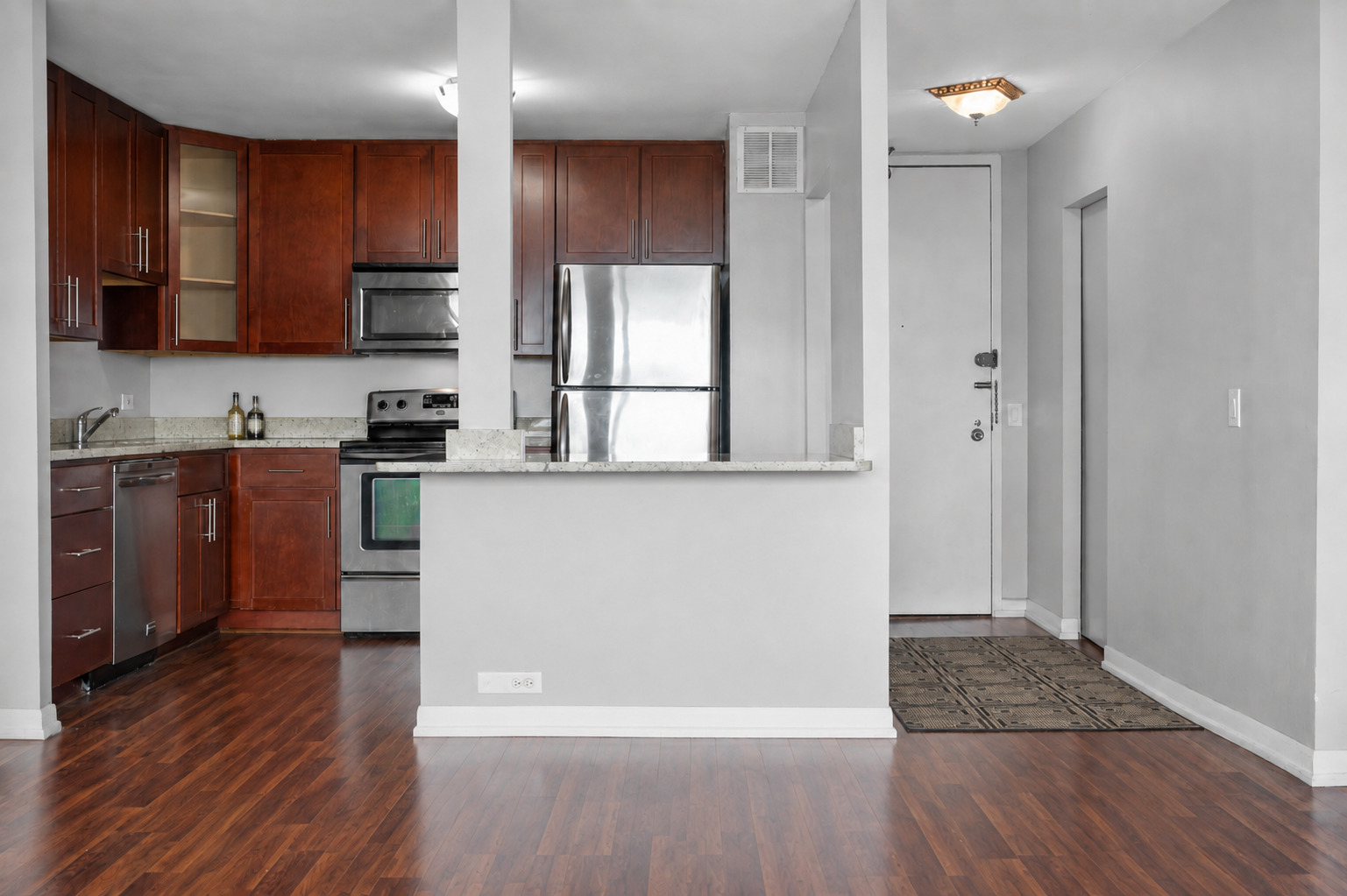 5445 N Sheridan Road 804 Property Photo 6