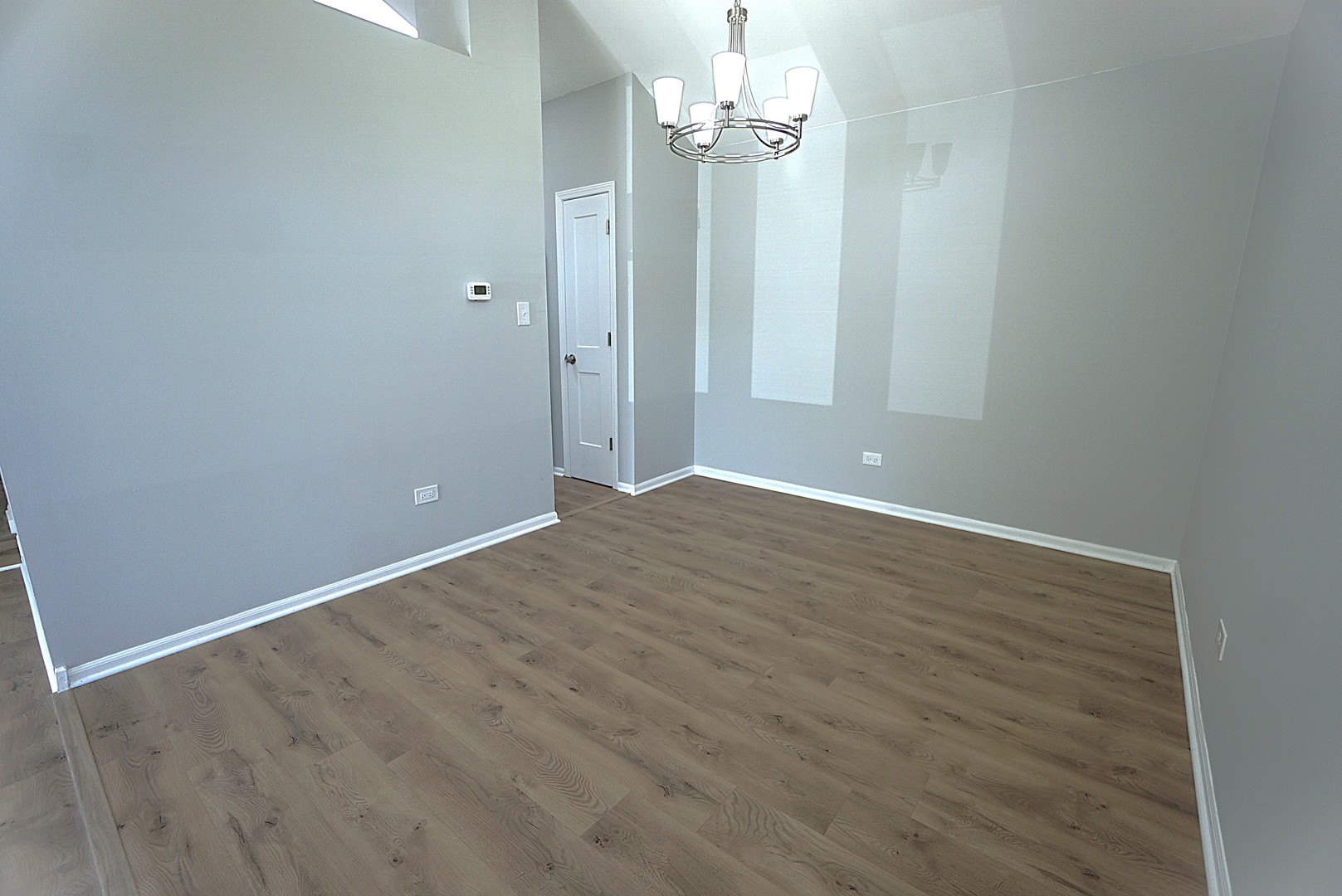 22520 Crescent Way Property Photo 8