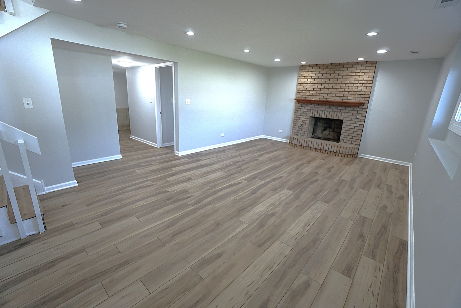 22520 Crescent Way Property Photo 15