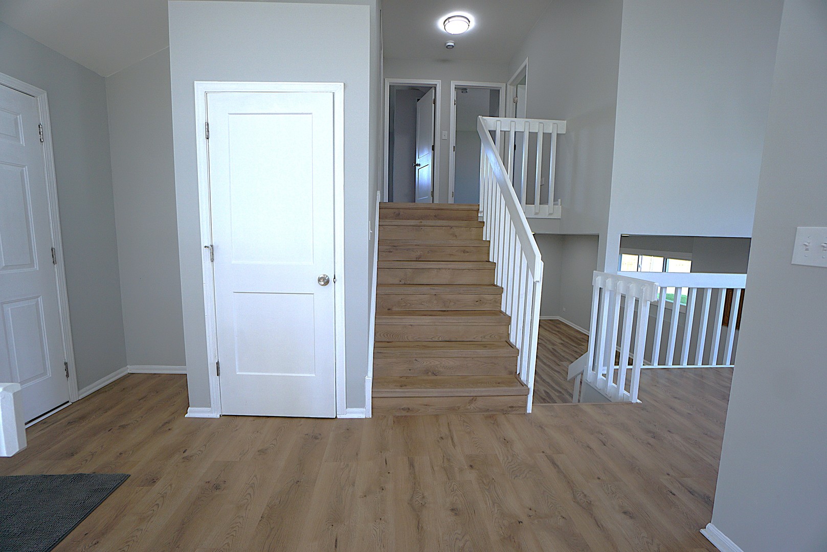 22520 Crescent Way Property Photo 24