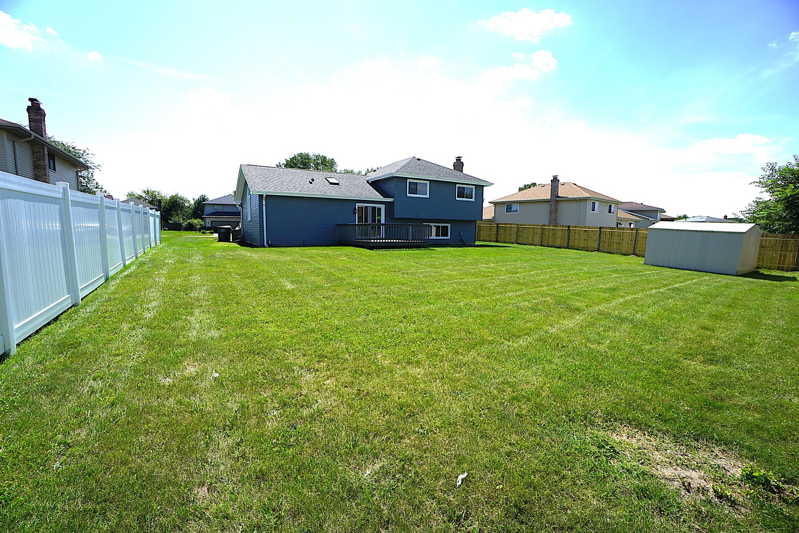 22520 Crescent Way Property Photo 38