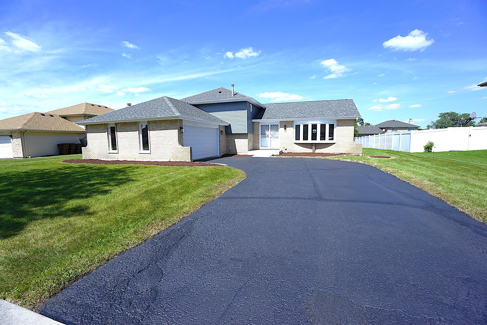 22520 Crescent Way Property Photo 40