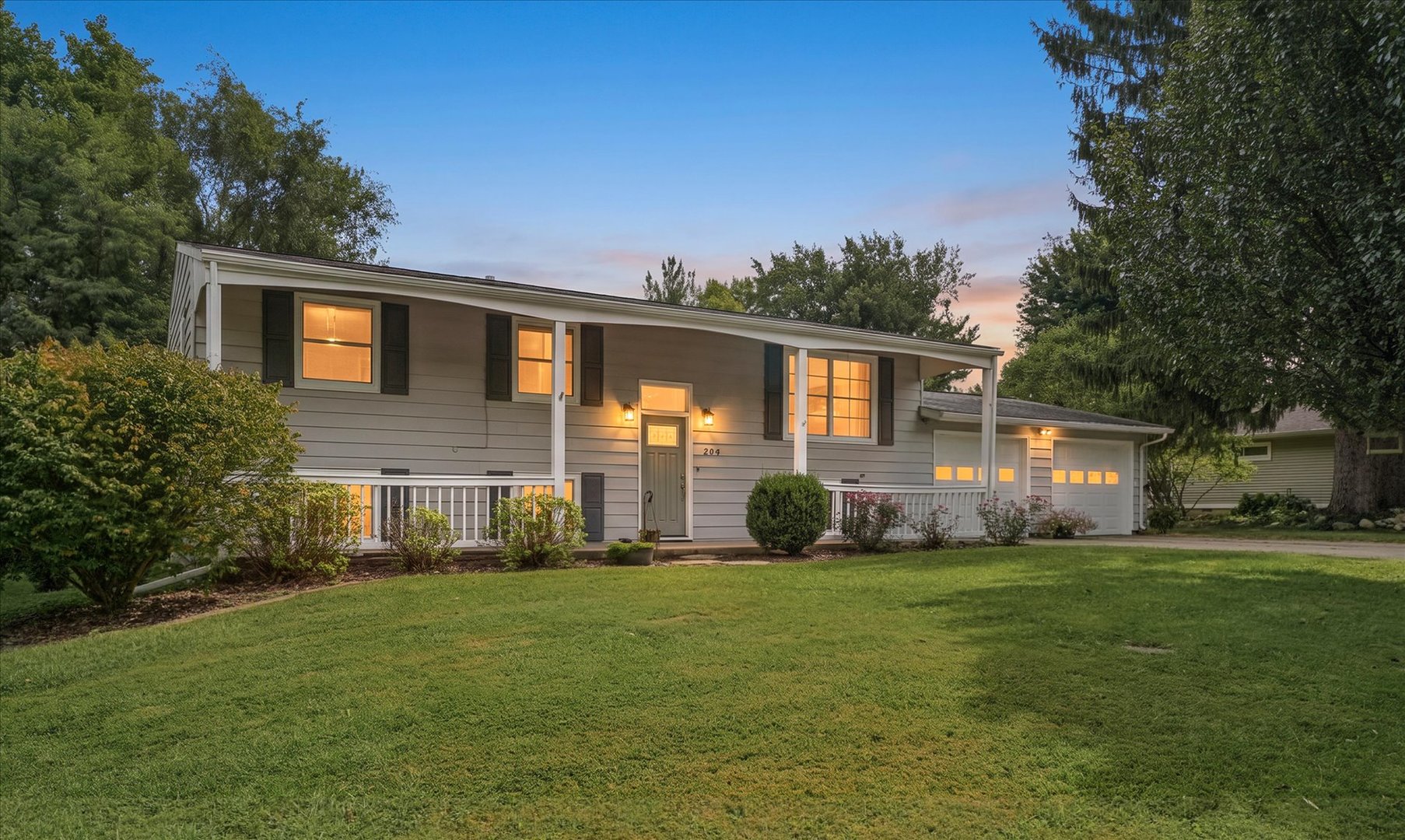 12743251 Property Photo 1