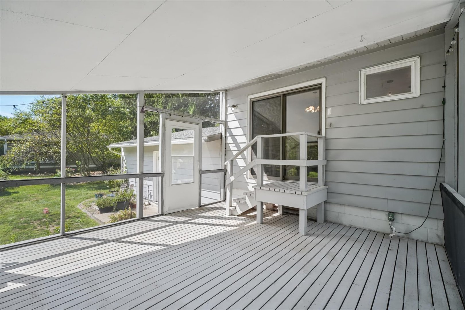 204 N White Street Property Photo 32