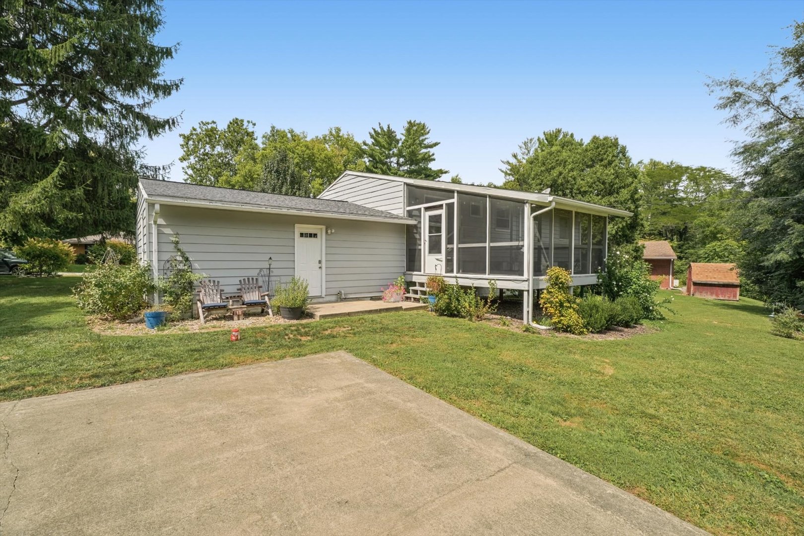 204 N White Street Property Photo 49