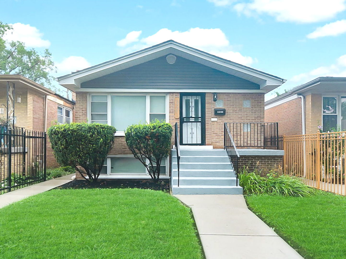 6525 S Bell Avenue Property Photo 1