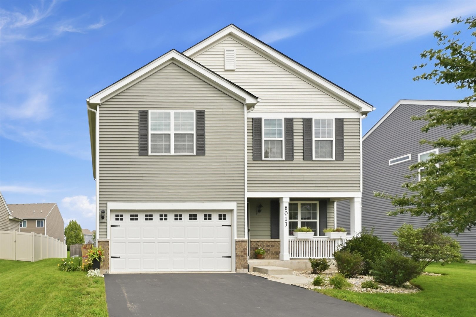 6013 Autumn Oaks Drive